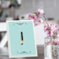 لوحة اهداء بعبارة J