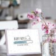 لوحة اهداء بعبارة baby boy