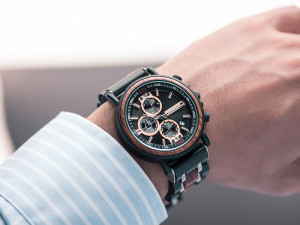 ساعات بوبو بيرد الرجالية الخشبية – هدية أنيقة وفاخرة للرجل العصري