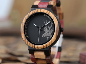 ساعة يد خشبية أنيقة من متجر مشمش – لمسة طبيعية فاخرة