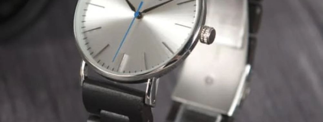 ساعة بوبو بيرد الخشبية – أسود من متجر مشمش | هدية فاخرة بطابع طبيعي راقٍ