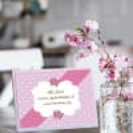 لوحة خشبية مكتوب عليها أسأل الله أن يتقبلها بقبول حسن من متجر مشمش