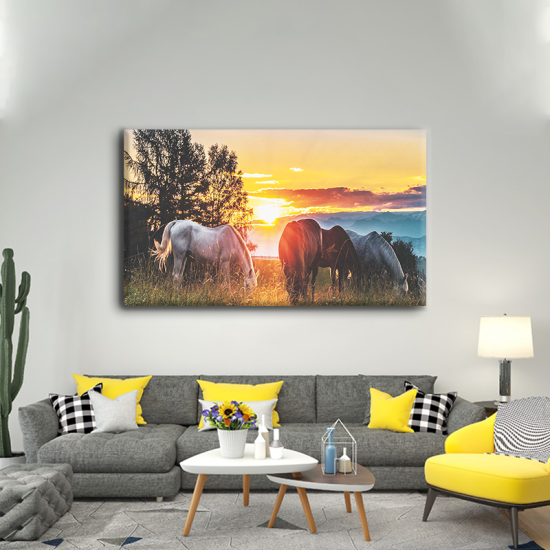 لوحة كانفس جدارية عصرية لغروب الشمس والخيول في الطبيعة