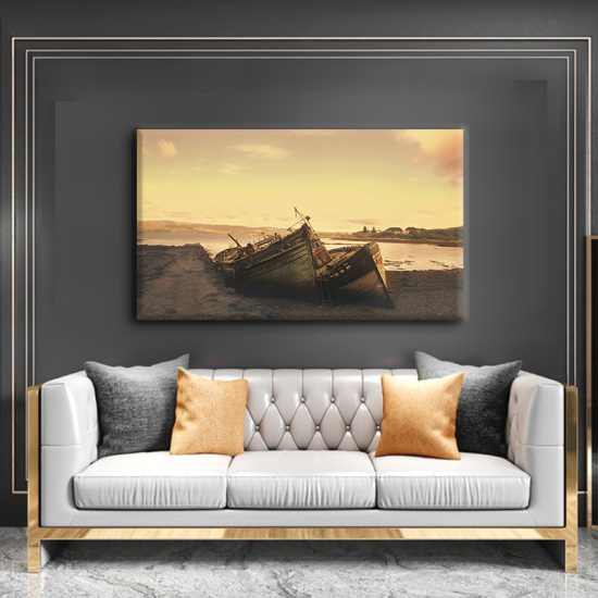 لوحة كانفس جدارية عرضية لمنظر الغروب ومركب خشبي على رمل البحر
