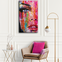لوحة كانفس جدارية طولية مودرن بألوان جذابة "وجه نصف أمراءة"