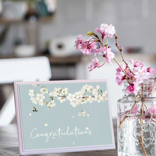 لوحة اهداء بعبارة Congratulation