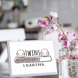 لوحة اهداء بعبارة TWINS LOADNG