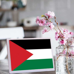 لوحة اهداء بعلم فلسطين