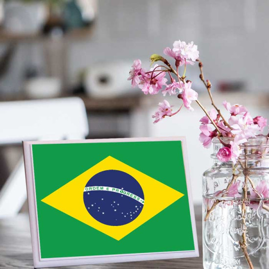 لوحة اهداء بعلم البرازيل