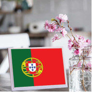 لوحة اهداء بعلم البرتغال