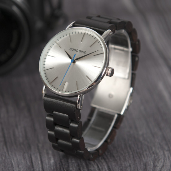 ساعة بوبو بيرد الخشبية لون أسود بتصميم فاخر